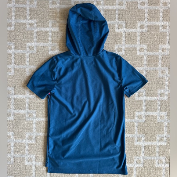 Under Armour HeatGear Hooded Tee Blue Logo Short Sleeve Kids YXL - Picture 3 of 8
